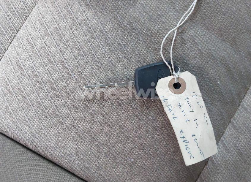 Photo 11 of 2016 Ford Explorer N/A (VIN 1FM5K8BH0GGB57798)