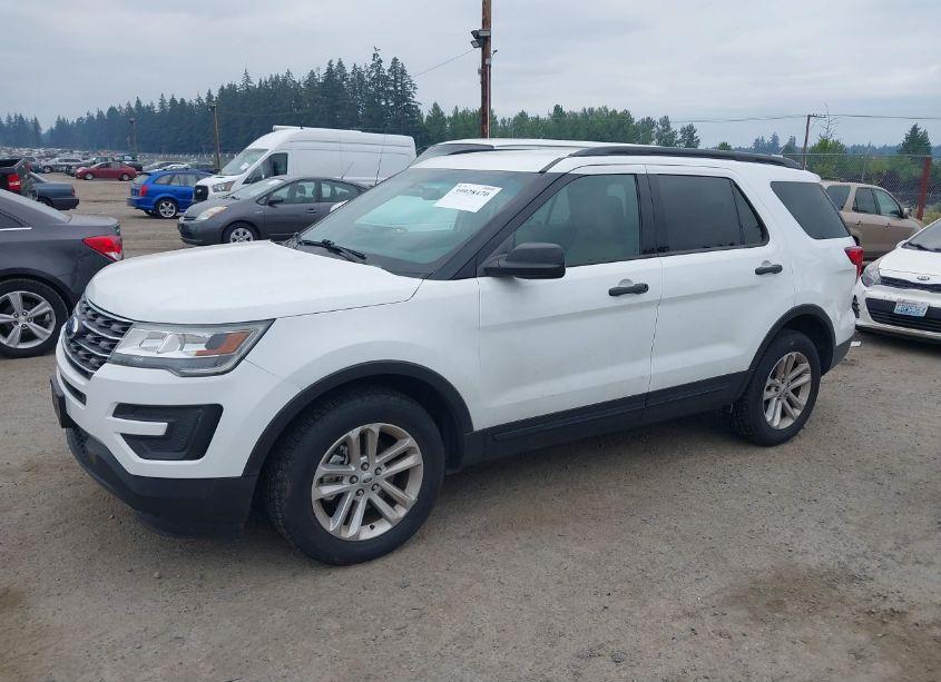 Photo 2 of 2016 Ford Explorer (VIN 1FM5K8BH4GGB63734)