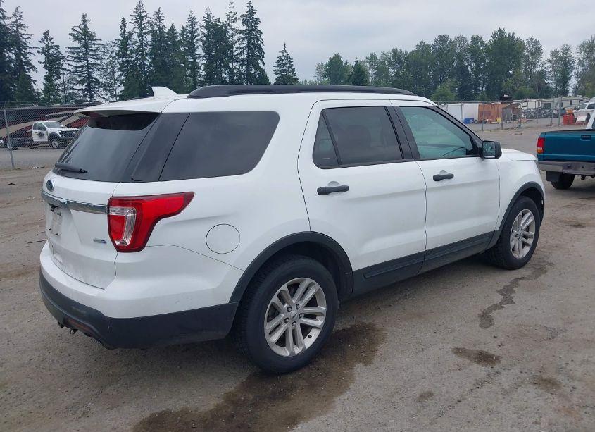 Photo 4 of 2016 Ford Explorer (VIN 1FM5K8BH4GGB63734)