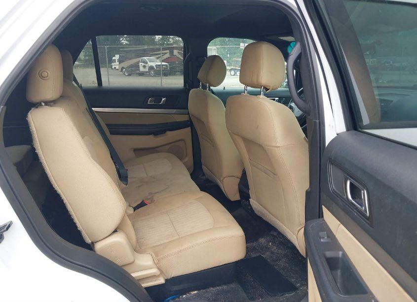 Photo 8 of 2016 Ford Explorer (VIN 1FM5K8BH4GGB63734)