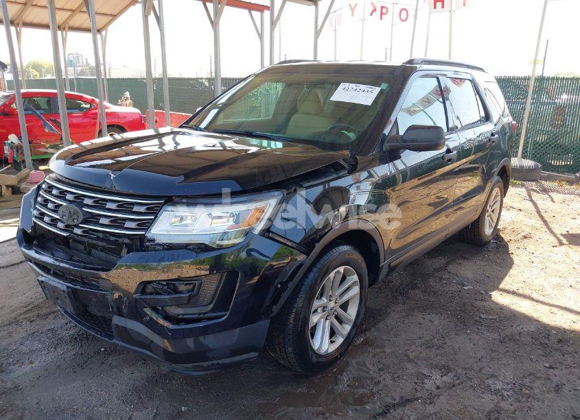 Photo 2 of 2017 Ford Explorer (VIN 1FM5K8BH4HGD36489)