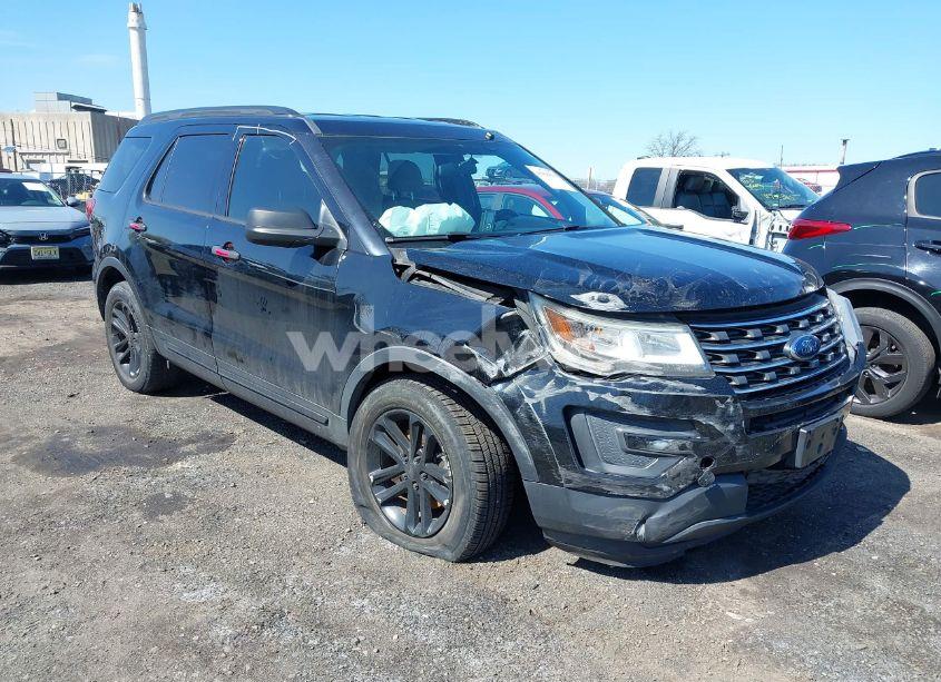 2017 Ford Explorer (VIN 1FM5K8BH4HGD73302) main photo