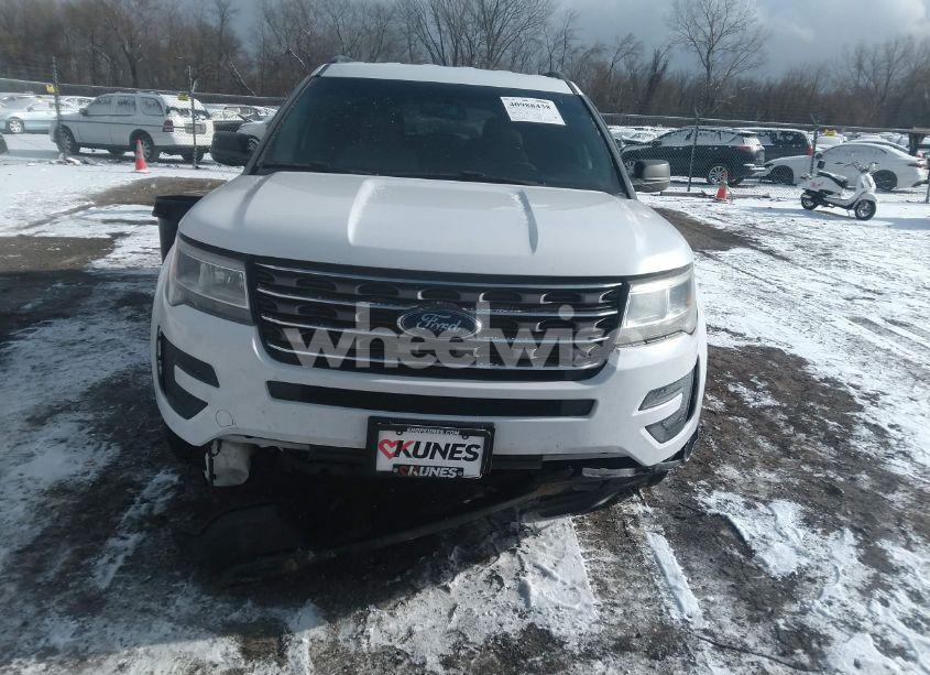 Photo 12 of 2016 Ford Explorer (VIN 1FM5K8BH5GGA75050)