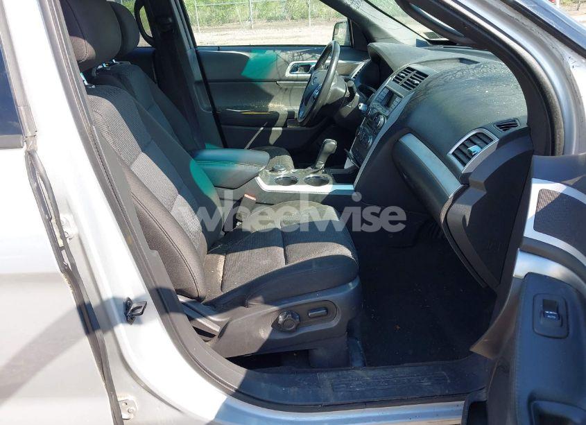 Photo 5 of 2013 Ford Explorer XLT (VIN 1FM5K8D80DGA20725)