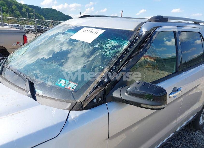 Photo 6 of 2013 Ford Explorer XLT (VIN 1FM5K8D80DGA20725)