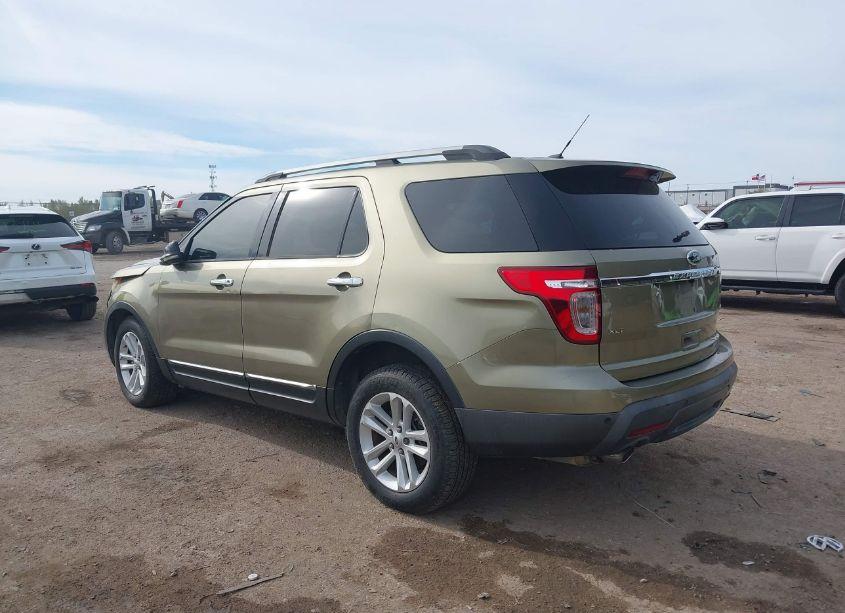 Photo 3 of 2013 Ford Explorer XLT (VIN 1FM5K8D80DGA46581)