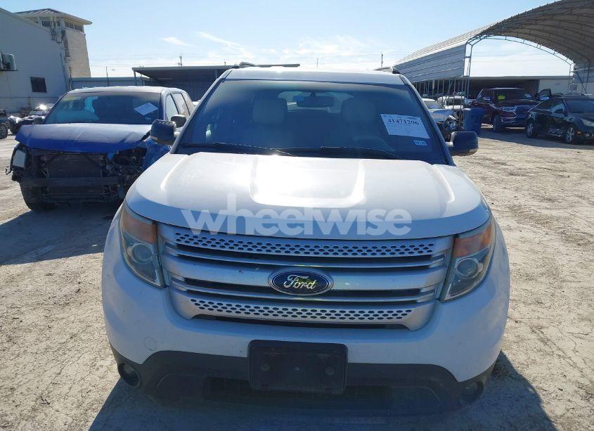 Photo 12 of 2013 Ford Explorer XLT (VIN 1FM5K8D80DGA46631)