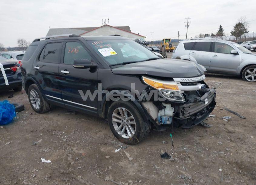 2013 Ford Explorer XLT (VIN 1FM5K8D80DGA57418) main photo