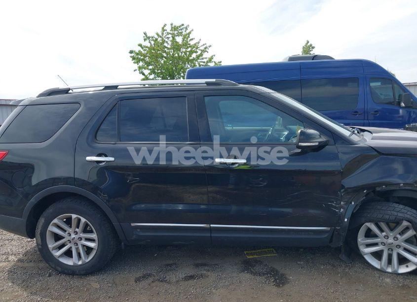 Photo 12 of 2013 Ford Explorer XLT (VIN 1FM5K8D80DGB15401)