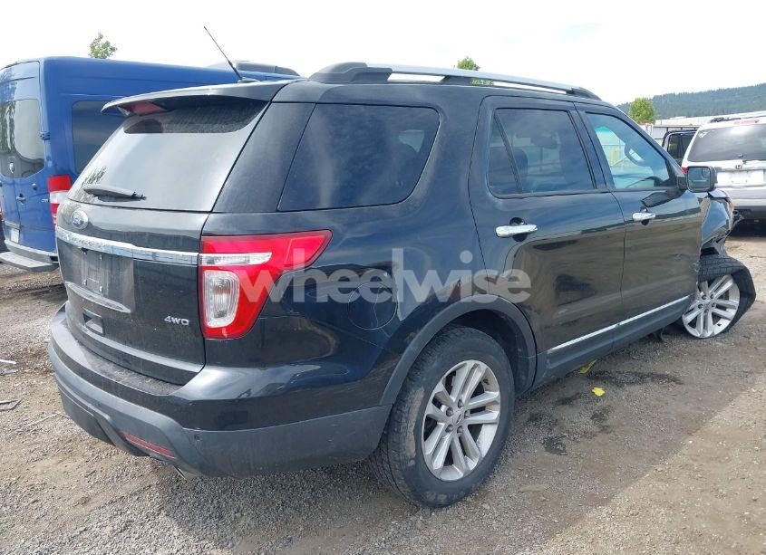 Photo 4 of 2013 Ford Explorer XLT (VIN 1FM5K8D80DGB15401)