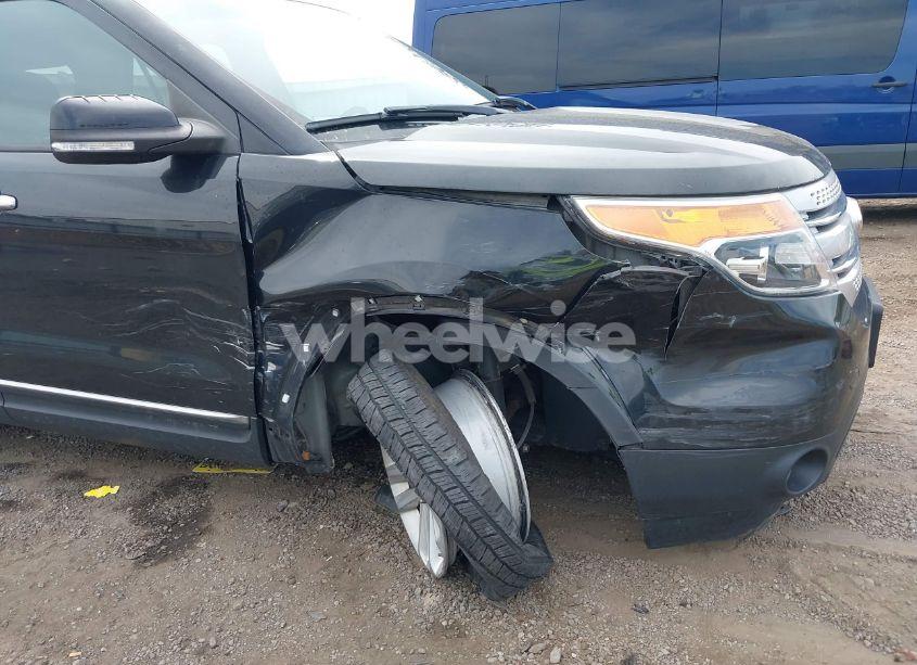 Photo 6 of 2013 Ford Explorer XLT (VIN 1FM5K8D80DGB15401)