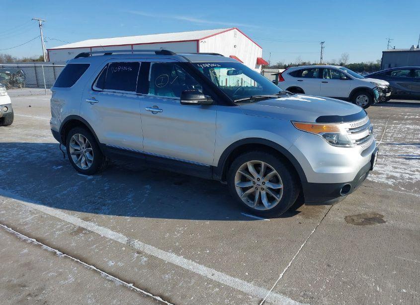 2013 Ford Explorer XLT (VIN 1FM5K8D80DGC14090) main photo