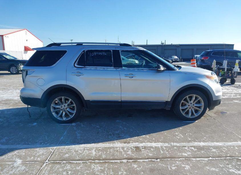 Photo 14 of 2013 Ford Explorer XLT (VIN 1FM5K8D80DGC14090)