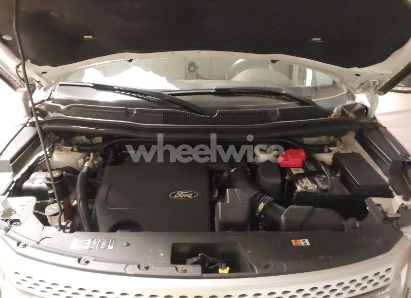 Photo 10 of 2013 Ford Explorer XLT (VIN 1FM5K8D80DGC18267)