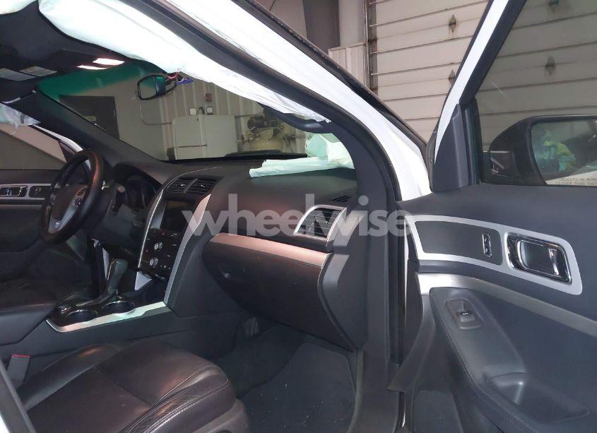 Photo 5 of 2013 Ford Explorer XLT (VIN 1FM5K8D80DGC18267)