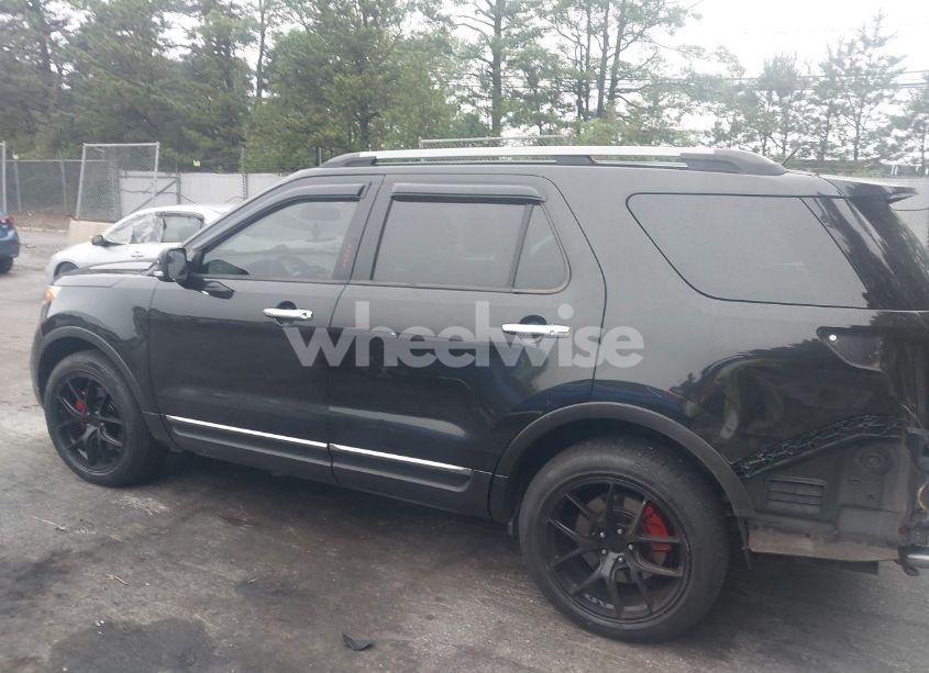 Photo 14 of 2014 Ford Explorer XLT (VIN 1FM5K8D80EGA35758)