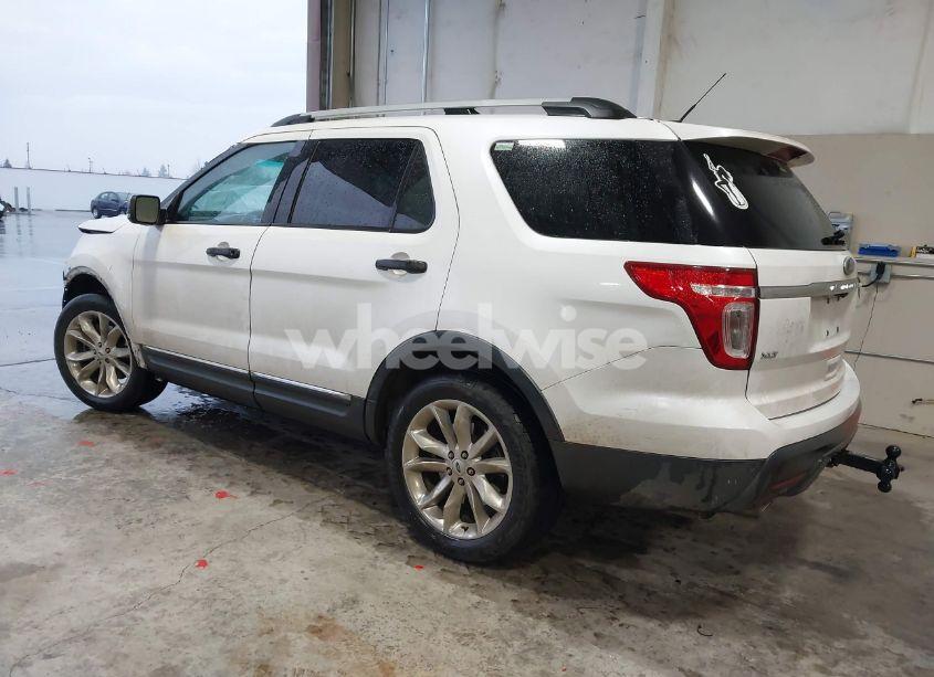 Photo 3 of 2014 Ford Explorer XLT (VIN 1FM5K8D80EGA59879)