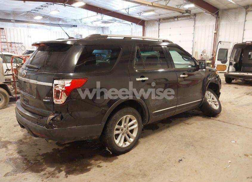 Photo 4 of 2014 Ford Explorer XLT (VIN 1FM5K8D80EGA88377)