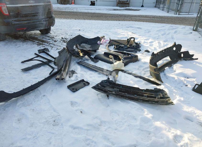 Photo 12 of 2015 Ford Explorer XLT (VIN 1FM5K8D80FGA91328)