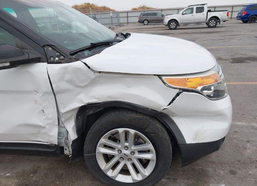Photo 6 of 2015 Ford Explorer XLT (VIN 1FM5K8D80FGB83099)