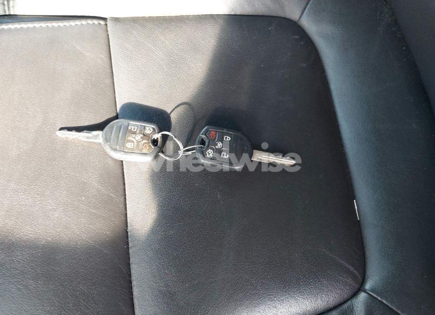 Photo 11 of 2015 Ford Explorer XLT (VIN 1FM5K8D80FGC01598)