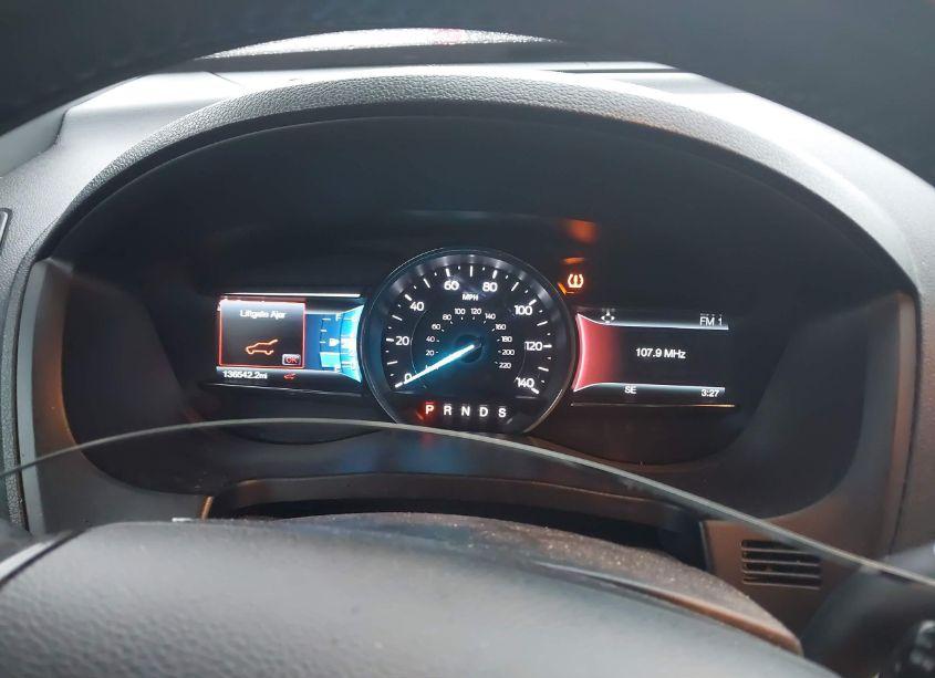 Photo 7 of 2016 Ford Explorer XLT (VIN 1FM5K8D80GGA42938)