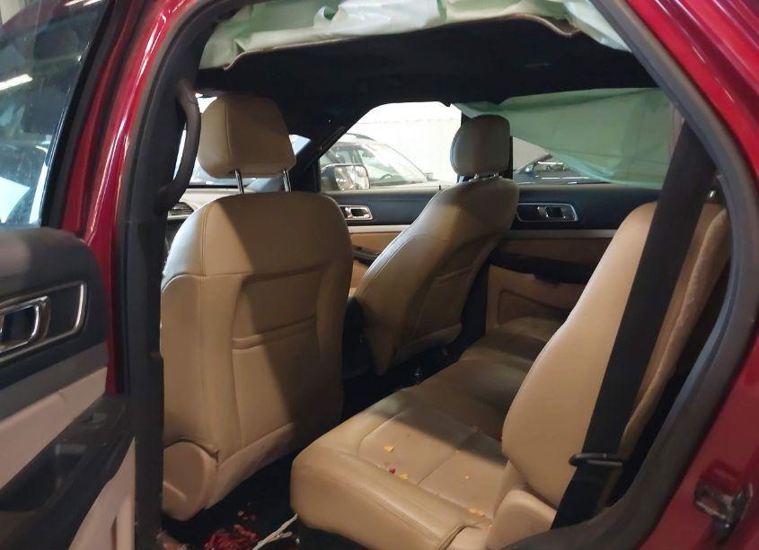 Photo 8 of 2016 Ford Explorer XLT (VIN 1FM5K8D80GGA47914)