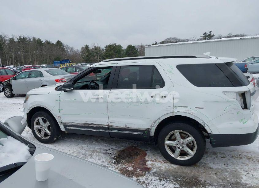 Photo 15 of 2016 Ford Explorer XLT (VIN 1FM5K8D80GGB66756)