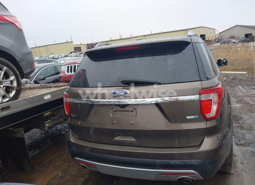Photo 16 of 2016 Ford Explorer XLT (VIN 1FM5K8D80GGB71455)