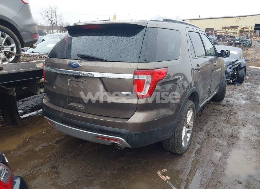 Photo 4 of 2016 Ford Explorer XLT (VIN 1FM5K8D80GGB71455)