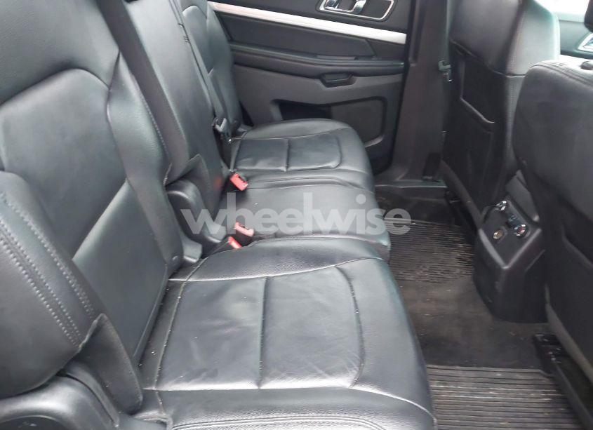 Photo 8 of 2016 Ford Explorer XLT (VIN 1FM5K8D80GGB71455)