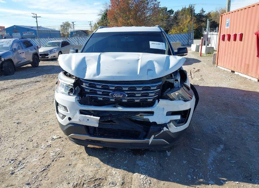 Photo 12 of 2016 Ford Explorer XLT (VIN 1FM5K8D80GGC27328)