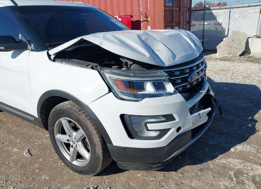 Photo 18 of 2016 Ford Explorer XLT (VIN 1FM5K8D80GGC27328)