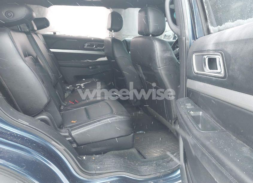 Photo 8 of 2016 Ford Explorer XLT (VIN 1FM5K8D80GGD34332)