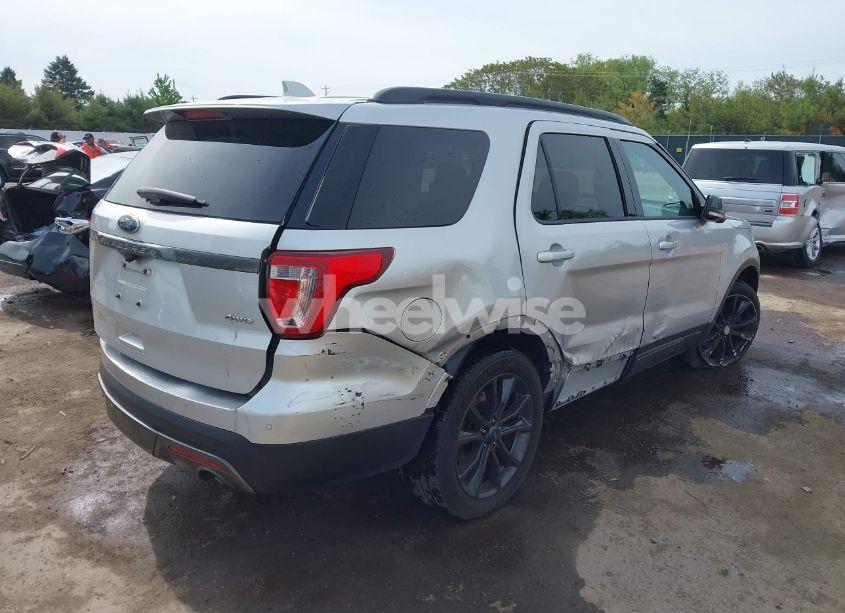 Photo 6 of 2017 Ford Explorer XLT (VIN 1FM5K8D80HGA02103)