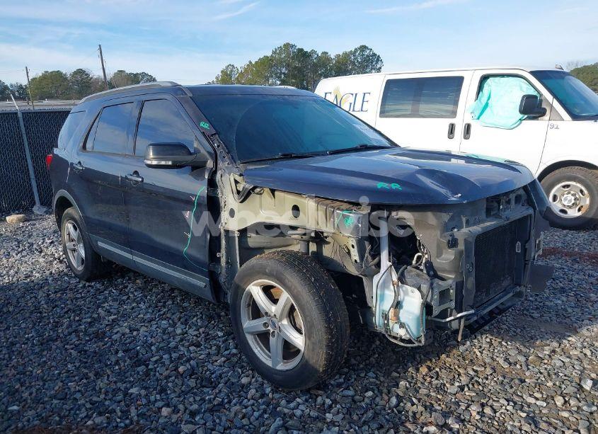 2017 Ford Explorer XLT (VIN 1FM5K8D80HGA14185) main photo