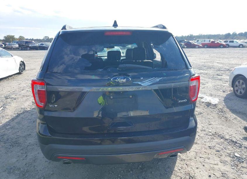 Photo 16 of 2017 Ford Explorer XLT (VIN 1FM5K8D80HGA52662)