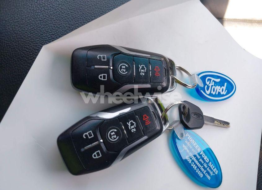 Photo 11 of 2017 Ford Explorer XLT (VIN 1FM5K8D80HGA98038)