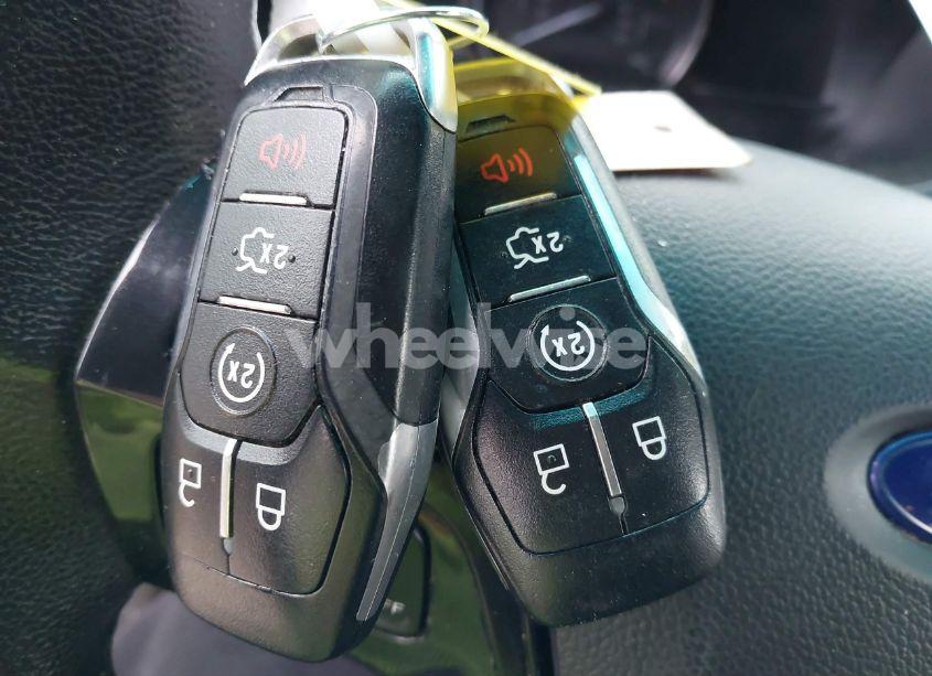 Photo 11 of 2017 Ford Explorer XLT (VIN 1FM5K8D80HGB66290)