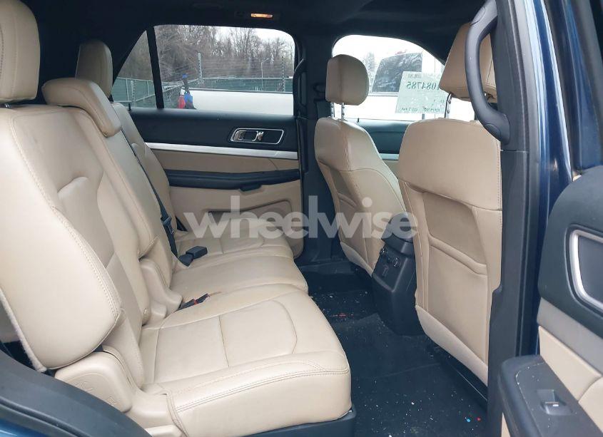 Photo 8 of 2017 Ford Explorer XLT (VIN 1FM5K8D80HGB66290)