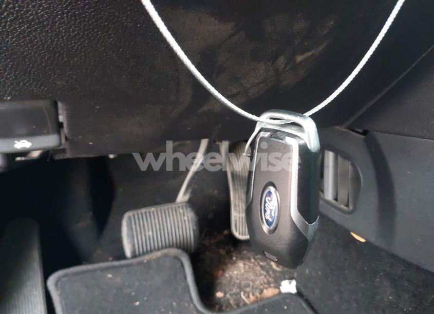 Photo 11 of 2017 Ford Explorer XLT (VIN 1FM5K8D80HGB77080)