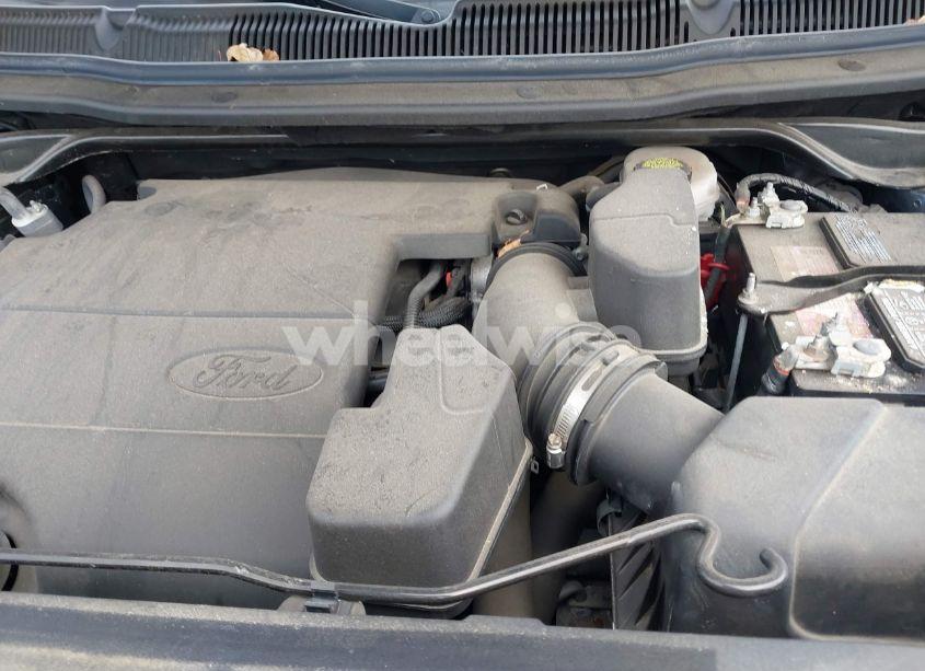 Photo 10 of 2017 Ford Explorer XLT (VIN 1FM5K8D80HGC28142)