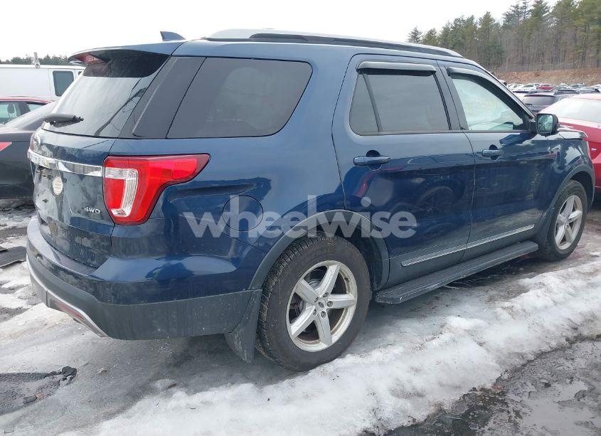 Photo 4 of 2017 Ford Explorer XLT (VIN 1FM5K8D80HGC28142)