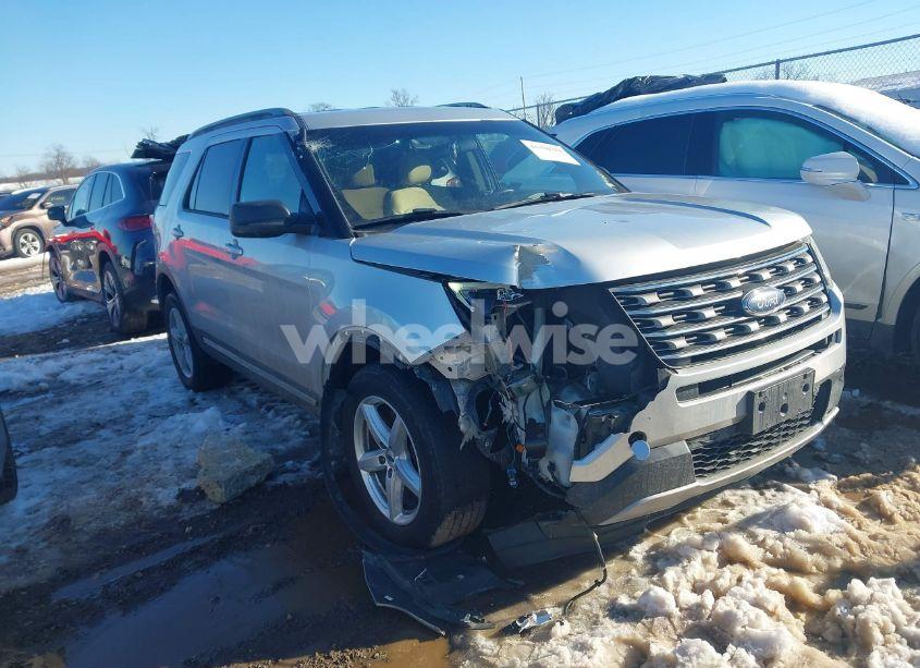 2017 Ford Explorer XLT (VIN 1FM5K8D80HGC58144) main photo