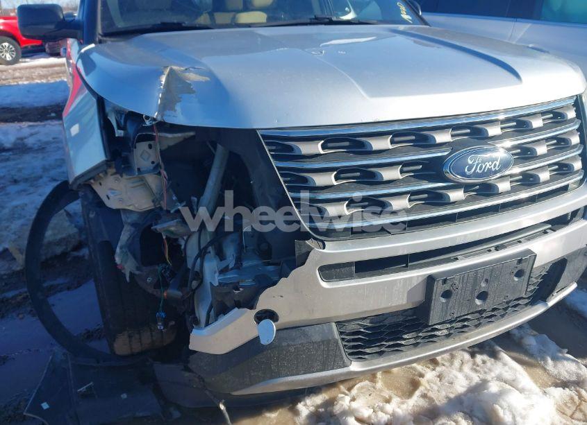 Photo 17 of 2017 Ford Explorer XLT (VIN 1FM5K8D80HGC58144)