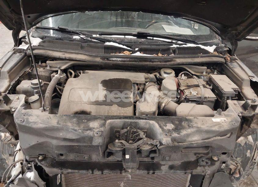 Photo 10 of 2017 Ford Explorer XLT (VIN 1FM5K8D80HGD02188)