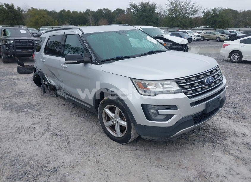 2017 Ford Explorer XLT (VIN 1FM5K8D80HGD17483) main photo