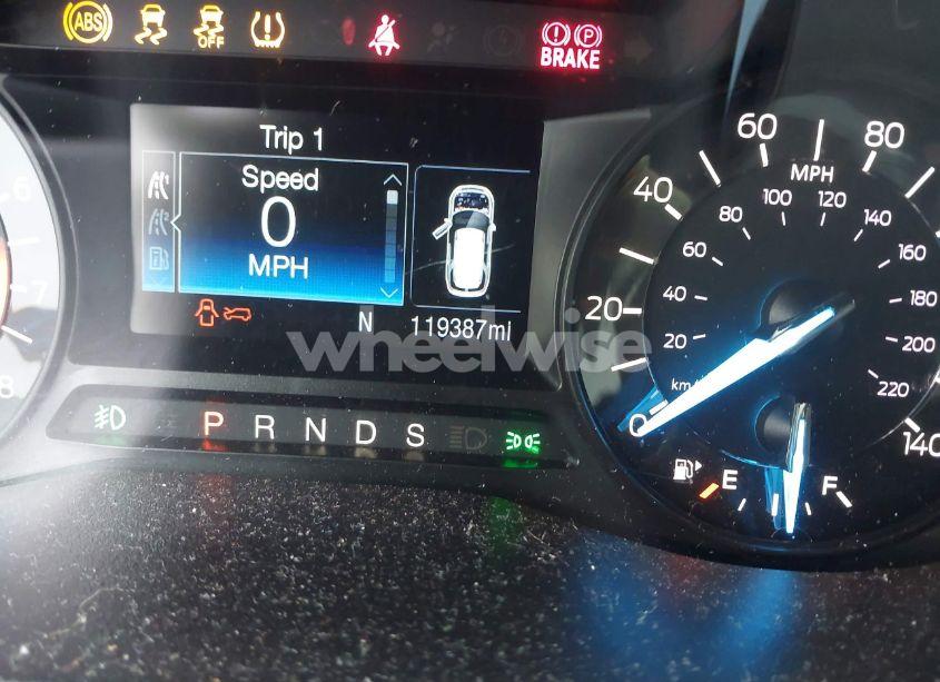 Photo 16 of 2017 Ford Explorer XLT (VIN 1FM5K8D80HGD17483)