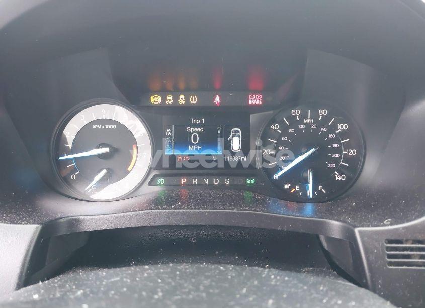 Photo 7 of 2017 Ford Explorer XLT (VIN 1FM5K8D80HGD17483)