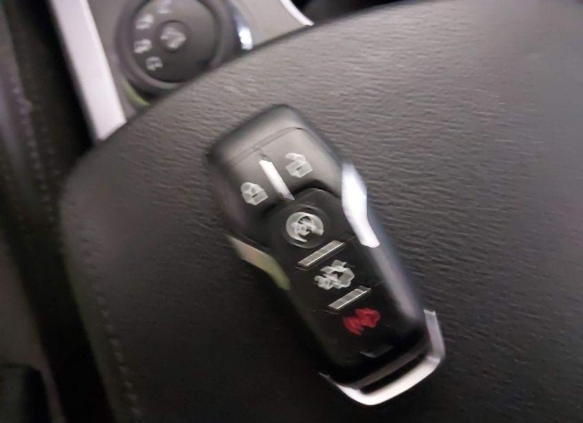 Photo 11 of 2017 Ford Explorer XLT (VIN 1FM5K8D80HGD66439)